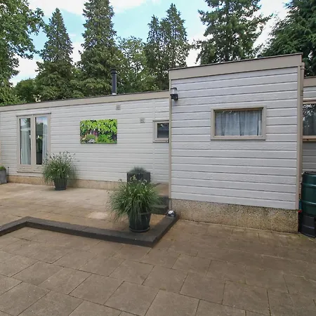 Chalet 4 Persoons Boetiekchalet Met Hottub Voorthuizen