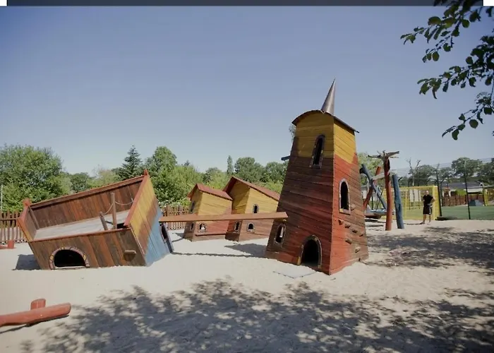 4 Persoons Boetiekchalet Met Hottub Chalet Voorthuizen